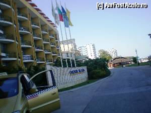 [P10] hotelurile din prima linie de plaja: obzor beach, obzor izgrev, lti berlin, glarus » foto by alba.ca.zapada
 - 
<span class="allrVoted glyphicon glyphicon-heart hidden" id="av356436"></span>
<a class="m-l-10 hidden" id="sv356436" onclick="voting_Foto_DelVot(,356436,4546)" role="button">șterge vot <span class="glyphicon glyphicon-remove"></span></a>
<a id="v9356436" class=" c-red"  onclick="voting_Foto_SetVot(356436)" role="button"><span class="glyphicon glyphicon-heart-empty"></span> <b>LIKE</b> = Votează poza</a> <img class="hidden"  id="f356436W9" src="/imagini/loader.gif" border="0" /><span class="AjErrMes hidden" id="e356436ErM"></span>