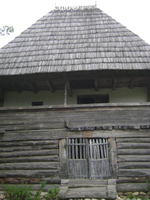 [P26] Gospodărie din satul Racoți » foto by costy69*
 - 
<span class="allrVoted glyphicon glyphicon-heart hidden" id="av709061"></span>
<a class="m-l-10 hidden" id="sv709061" onclick="voting_Foto_DelVot(,709061,4551)" role="button">șterge vot <span class="glyphicon glyphicon-remove"></span></a>
<a id="v9709061" class=" c-red"  onclick="voting_Foto_SetVot(709061)" role="button"><span class="glyphicon glyphicon-heart-empty"></span> <b>LIKE</b> = Votează poza</a> <img class="hidden"  id="f709061W9" src="/imagini/loader.gif" border="0" /><span class="AjErrMes hidden" id="e709061ErM"></span>