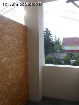 [P30] Satu Mare - Hotel Perla. Balconul. » foto by iulianic
 - 
<span class="allrVoted glyphicon glyphicon-heart hidden" id="av1322567"></span>
<a class="m-l-10 hidden" id="sv1322567" onclick="voting_Foto_DelVot(,1322567,4566)" role="button">șterge vot <span class="glyphicon glyphicon-remove"></span></a>
<a id="v91322567" class=" c-red"  onclick="voting_Foto_SetVot(1322567)" role="button"><span class="glyphicon glyphicon-heart-empty"></span> <b>LIKE</b> = Votează poza</a> <img class="hidden"  id="f1322567W9" src="/imagini/loader.gif" border="0" /><span class="AjErrMes hidden" id="e1322567ErM"></span>