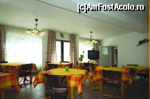 [P03] sala de mese » foto by catalinalupu
 - 
<span class="allrVoted glyphicon glyphicon-heart hidden" id="av41847"></span>
<a class="m-l-10 hidden" id="sv41847" onclick="voting_Foto_DelVot(,41847,4588)" role="button">șterge vot <span class="glyphicon glyphicon-remove"></span></a>
<a id="v941847" class=" c-red"  onclick="voting_Foto_SetVot(41847)" role="button"><span class="glyphicon glyphicon-heart-empty"></span> <b>LIKE</b> = Votează poza</a> <img class="hidden"  id="f41847W9" src="/imagini/loader.gif" border="0" /><span class="AjErrMes hidden" id="e41847ErM"></span>