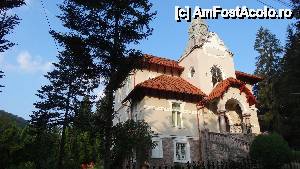 [P04] Vila văzută dinspre parcarea exterioară » foto by bog68
 - 
<span class="allrVoted glyphicon glyphicon-heart hidden" id="av513814"></span>
<a class="m-l-10 hidden" id="sv513814" onclick="voting_Foto_DelVot(,513814,4594)" role="button">șterge vot <span class="glyphicon glyphicon-remove"></span></a>
<a id="v9513814" class=" c-red"  onclick="voting_Foto_SetVot(513814)" role="button"><span class="glyphicon glyphicon-heart-empty"></span> <b>LIKE</b> = Votează poza</a> <img class="hidden"  id="f513814W9" src="/imagini/loader.gif" border="0" /><span class="AjErrMes hidden" id="e513814ErM"></span>