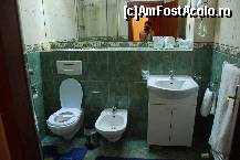 [P03] baia din apartament » foto by mariana
 - 
<span class="allrVoted glyphicon glyphicon-heart hidden" id="av41927"></span>
<a class="m-l-10 hidden" id="sv41927" onclick="voting_Foto_DelVot(,41927,4594)" role="button">șterge vot <span class="glyphicon glyphicon-remove"></span></a>
<a id="v941927" class=" c-red"  onclick="voting_Foto_SetVot(41927)" role="button"><span class="glyphicon glyphicon-heart-empty"></span> <b>LIKE</b> = Votează poza</a> <img class="hidden"  id="f41927W9" src="/imagini/loader.gif" border="0" /><span class="AjErrMes hidden" id="e41927ErM"></span>