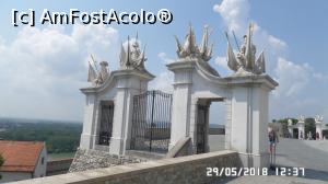 [P09] Castelul Bratislava » foto by ungureanica
 - 
<span class="allrVoted glyphicon glyphicon-heart hidden" id="av980760"></span>
<a class="m-l-10 hidden" id="sv980760" onclick="voting_Foto_DelVot(,980760,4596)" role="button">șterge vot <span class="glyphicon glyphicon-remove"></span></a>
<a id="v9980760" class=" c-red"  onclick="voting_Foto_SetVot(980760)" role="button"><span class="glyphicon glyphicon-heart-empty"></span> <b>LIKE</b> = Votează poza</a> <img class="hidden"  id="f980760W9" src="/imagini/loader.gif" border="0" /><span class="AjErrMes hidden" id="e980760ErM"></span>