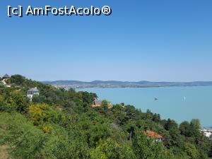 [P06] Lacul Balaton vazut de la manastirea Tihany » foto by RAlexandra
 - 
<span class="allrVoted glyphicon glyphicon-heart hidden" id="av979385"></span>
<a class="m-l-10 hidden" id="sv979385" onclick="voting_Foto_DelVot(,979385,4597)" role="button">șterge vot <span class="glyphicon glyphicon-remove"></span></a>
<a id="v9979385" class=" c-red"  onclick="voting_Foto_SetVot(979385)" role="button"><span class="glyphicon glyphicon-heart-empty"></span> <b>LIKE</b> = Votează poza</a> <img class="hidden"  id="f979385W9" src="/imagini/loader.gif" border="0" /><span class="AjErrMes hidden" id="e979385ErM"></span>