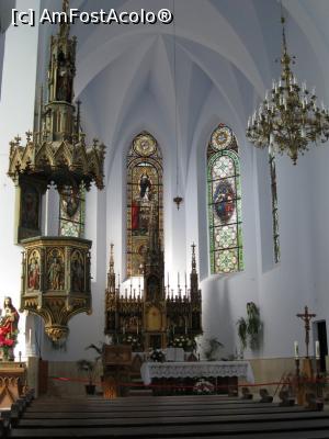 [P19] Interior - Basilica Minor Cacica.  » foto by tata123 🔱
 - 
<span class="allrVoted glyphicon glyphicon-heart hidden" id="av720191"></span>
<a class="m-l-10 hidden" id="sv720191" onclick="voting_Foto_DelVot(,720191,4601)" role="button">șterge vot <span class="glyphicon glyphicon-remove"></span></a>
<a id="v9720191" class=" c-red"  onclick="voting_Foto_SetVot(720191)" role="button"><span class="glyphicon glyphicon-heart-empty"></span> <b>LIKE</b> = Votează poza</a> <img class="hidden"  id="f720191W9" src="/imagini/loader.gif" border="0" /><span class="AjErrMes hidden" id="e720191ErM"></span>