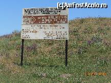 [P21] Halmyris - Panoul de la intrarea în arealul cetăţii.  » foto by iulianic
 - 
<span class="allrVoted glyphicon glyphicon-heart hidden" id="av422216"></span>
<a class="m-l-10 hidden" id="sv422216" onclick="voting_Foto_DelVot(,422216,4623)" role="button">șterge vot <span class="glyphicon glyphicon-remove"></span></a>
<a id="v9422216" class=" c-red"  onclick="voting_Foto_SetVot(422216)" role="button"><span class="glyphicon glyphicon-heart-empty"></span> <b>LIKE</b> = Votează poza</a> <img class="hidden"  id="f422216W9" src="/imagini/loader.gif" border="0" /><span class="AjErrMes hidden" id="e422216ErM"></span>