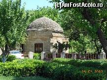 [P33] Babadag - Monumentul funerar al lui Gazi Ali Paşa.  » foto by iulianic
 - 
<span class="allrVoted glyphicon glyphicon-heart hidden" id="av422238"></span>
<a class="m-l-10 hidden" id="sv422238" onclick="voting_Foto_DelVot(,422238,4623)" role="button">șterge vot <span class="glyphicon glyphicon-remove"></span></a>
<a id="v9422238" class=" c-red"  onclick="voting_Foto_SetVot(422238)" role="button"><span class="glyphicon glyphicon-heart-empty"></span> <b>LIKE</b> = Votează poza</a> <img class="hidden"  id="f422238W9" src="/imagini/loader.gif" border="0" /><span class="AjErrMes hidden" id="e422238ErM"></span>