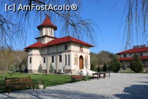 [P07] Rezervația Gura Dobrogei, jud. Constanța, Mănăstirea Sf. Dionisie și Sf. Efrem, Biserica, Vedere generală » foto by mprofeanu
 - 
<span class="allrVoted glyphicon glyphicon-heart hidden" id="av1230061"></span>
<a class="m-l-10 hidden" id="sv1230061" onclick="voting_Foto_DelVot(,1230061,4623)" role="button">șterge vot <span class="glyphicon glyphicon-remove"></span></a>
<a id="v91230061" class=" c-red"  onclick="voting_Foto_SetVot(1230061)" role="button"><span class="glyphicon glyphicon-heart-empty"></span> <b>LIKE</b> = Votează poza</a> <img class="hidden"  id="f1230061W9" src="/imagini/loader.gif" border="0" /><span class="AjErrMes hidden" id="e1230061ErM"></span>