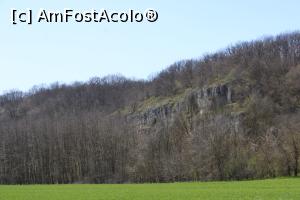 [P37] Rezervația Naturală Canaraua Fetii, jud. Constanța, partea din dreapta a stâncăriilor... » foto by mprofeanu
 - 
<span class="allrVoted glyphicon glyphicon-heart hidden" id="av1230725"></span>
<a class="m-l-10 hidden" id="sv1230725" onclick="voting_Foto_DelVot(,1230725,4623)" role="button">șterge vot <span class="glyphicon glyphicon-remove"></span></a>
<a id="v91230725" class=" c-red"  onclick="voting_Foto_SetVot(1230725)" role="button"><span class="glyphicon glyphicon-heart-empty"></span> <b>LIKE</b> = Votează poza</a> <img class="hidden"  id="f1230725W9" src="/imagini/loader.gif" border="0" /><span class="AjErrMes hidden" id="e1230725ErM"></span>