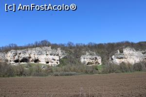 [P07] Rezervația Naturală Canaraua Fetii, jud. Constanța, Ne apropiem de stânci, vom merge la ele.... » foto by mprofeanu
 - 
<span class="allrVoted glyphicon glyphicon-heart hidden" id="av1230695"></span>
<a class="m-l-10 hidden" id="sv1230695" onclick="voting_Foto_DelVot(,1230695,4623)" role="button">șterge vot <span class="glyphicon glyphicon-remove"></span></a>
<a id="v91230695" class=" c-red"  onclick="voting_Foto_SetVot(1230695)" role="button"><span class="glyphicon glyphicon-heart-empty"></span> <b>LIKE</b> = Votează poza</a> <img class="hidden"  id="f1230695W9" src="/imagini/loader.gif" border="0" /><span class="AjErrMes hidden" id="e1230695ErM"></span>