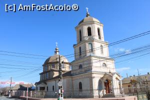 [P22] Jurilovca, Biserica ,,Acoperământul Maicii Domnului” impresionantă prin grandoarea ei, greu am pozat-o în totalitate.... » foto by mprofeanu
 - 
<span class="allrVoted glyphicon glyphicon-heart hidden" id="av1234335"></span>
<a class="m-l-10 hidden" id="sv1234335" onclick="voting_Foto_DelVot(,1234335,4623)" role="button">șterge vot <span class="glyphicon glyphicon-remove"></span></a>
<a id="v91234335" class=" c-red"  onclick="voting_Foto_SetVot(1234335)" role="button"><span class="glyphicon glyphicon-heart-empty"></span> <b>LIKE</b> = Votează poza</a> <img class="hidden"  id="f1234335W9" src="/imagini/loader.gif" border="0" /><span class="AjErrMes hidden" id="e1234335ErM"></span>
