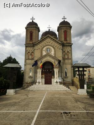 [P05] Biserica ortodoxă Sf Gheorghe » foto by AZE
 - 
<span class="allrVoted glyphicon glyphicon-heart hidden" id="av1337749"></span>
<a class="m-l-10 hidden" id="sv1337749" onclick="voting_Foto_DelVot(,1337749,4623)" role="button">șterge vot <span class="glyphicon glyphicon-remove"></span></a>
<a id="v91337749" class=" c-red"  onclick="voting_Foto_SetVot(1337749)" role="button"><span class="glyphicon glyphicon-heart-empty"></span> <b>LIKE</b> = Votează poza</a> <img class="hidden"  id="f1337749W9" src="/imagini/loader.gif" border="0" /><span class="AjErrMes hidden" id="e1337749ErM"></span>