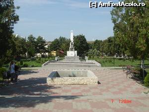 [P01] Parcul din Babadag » foto by crismis
 - 
<span class="allrVoted glyphicon glyphicon-heart hidden" id="av604221"></span>
<a class="m-l-10 hidden" id="sv604221" onclick="voting_Foto_DelVot(,604221,4623)" role="button">șterge vot <span class="glyphicon glyphicon-remove"></span></a>
<a id="v9604221" class=" c-red"  onclick="voting_Foto_SetVot(604221)" role="button"><span class="glyphicon glyphicon-heart-empty"></span> <b>LIKE</b> = Votează poza</a> <img class="hidden"  id="f604221W9" src="/imagini/loader.gif" border="0" /><span class="AjErrMes hidden" id="e604221ErM"></span>