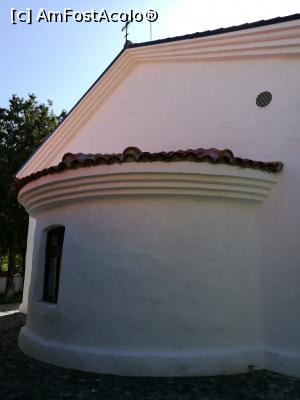[P09] Biserica îngropată din Istria; partea din spate » foto by crismis
 - 
<span class="allrVoted glyphicon glyphicon-heart hidden" id="av941920"></span>
<a class="m-l-10 hidden" id="sv941920" onclick="voting_Foto_DelVot(,941920,4623)" role="button">șterge vot <span class="glyphicon glyphicon-remove"></span></a>
<a id="v9941920" class=" c-red"  onclick="voting_Foto_SetVot(941920)" role="button"><span class="glyphicon glyphicon-heart-empty"></span> <b>LIKE</b> = Votează poza</a> <img class="hidden"  id="f941920W9" src="/imagini/loader.gif" border="0" /><span class="AjErrMes hidden" id="e941920ErM"></span>
