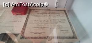 [P30] Vitrina cu diplomele marelui chirurg. » foto by Aurici
 - 
<span class="allrVoted glyphicon glyphicon-heart hidden" id="av1276780"></span>
<a class="m-l-10 hidden" id="sv1276780" onclick="voting_Foto_DelVot(,1276780,4623)" role="button">șterge vot <span class="glyphicon glyphicon-remove"></span></a>
<a id="v91276780" class=" c-red"  onclick="voting_Foto_SetVot(1276780)" role="button"><span class="glyphicon glyphicon-heart-empty"></span> <b>LIKE</b> = Votează poza</a> <img class="hidden"  id="f1276780W9" src="/imagini/loader.gif" border="0" /><span class="AjErrMes hidden" id="e1276780ErM"></span>