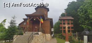 [P51] Schitul Cuv.Gherman, Rezervația Canaraua Fetii. » foto by Aurici
 - 
<span class="allrVoted glyphicon glyphicon-heart hidden" id="av1169432"></span>
<a class="m-l-10 hidden" id="sv1169432" onclick="voting_Foto_DelVot(,1169432,4623)" role="button">șterge vot <span class="glyphicon glyphicon-remove"></span></a>
<a id="v91169432" class=" c-red"  onclick="voting_Foto_SetVot(1169432)" role="button"><span class="glyphicon glyphicon-heart-empty"></span> <b>LIKE</b> = Votează poza</a> <img class="hidden"  id="f1169432W9" src="/imagini/loader.gif" border="0" /><span class="AjErrMes hidden" id="e1169432ErM"></span>