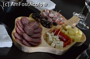 [P15] Aperitive care se consumă cu vinuri tematice » foto by pepsi70ro
 - 
<span class="allrVoted glyphicon glyphicon-heart hidden" id="av805868"></span>
<a class="m-l-10 hidden" id="sv805868" onclick="voting_Foto_DelVot(,805868,4623)" role="button">șterge vot <span class="glyphicon glyphicon-remove"></span></a>
<a id="v9805868" class=" c-red"  onclick="voting_Foto_SetVot(805868)" role="button"><span class="glyphicon glyphicon-heart-empty"></span> <b>LIKE</b> = Votează poza</a> <img class="hidden"  id="f805868W9" src="/imagini/loader.gif" border="0" /><span class="AjErrMes hidden" id="e805868ErM"></span>