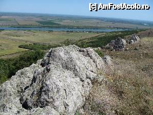 [P27] Vedere de pe Beştepe dinspre stânci înspre Braţul Sf. Gheorghe al Dunării...  » foto by Neptunus
 - 
<span class="allrVoted glyphicon glyphicon-heart hidden" id="av473516"></span>
<a class="m-l-10 hidden" id="sv473516" onclick="voting_Foto_DelVot(,473516,4623)" role="button">șterge vot <span class="glyphicon glyphicon-remove"></span></a>
<a id="v9473516" class=" c-red"  onclick="voting_Foto_SetVot(473516)" role="button"><span class="glyphicon glyphicon-heart-empty"></span> <b>LIKE</b> = Votează poza</a> <img class="hidden"  id="f473516W9" src="/imagini/loader.gif" border="0" /><span class="AjErrMes hidden" id="e473516ErM"></span>