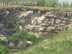 [P30] Zid din cetatea Ibida » foto by Michi
 - 
<span class="allrVoted glyphicon glyphicon-heart hidden" id="av749523"></span>
<a class="m-l-10 hidden" id="sv749523" onclick="voting_Foto_DelVot(,749523,4623)" role="button">șterge vot <span class="glyphicon glyphicon-remove"></span></a>
<a id="v9749523" class=" c-red"  onclick="voting_Foto_SetVot(749523)" role="button"><span class="glyphicon glyphicon-heart-empty"></span> <b>LIKE</b> = Votează poza</a> <img class="hidden"  id="f749523W9" src="/imagini/loader.gif" border="0" /><span class="AjErrMes hidden" id="e749523ErM"></span>