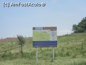[P08] Panou cetatea Noviodonum » foto by Michi
 - 
<span class="allrVoted glyphicon glyphicon-heart hidden" id="av750204"></span>
<a class="m-l-10 hidden" id="sv750204" onclick="voting_Foto_DelVot(,750204,4623)" role="button">șterge vot <span class="glyphicon glyphicon-remove"></span></a>
<a id="v9750204" class=" c-red"  onclick="voting_Foto_SetVot(750204)" role="button"><span class="glyphicon glyphicon-heart-empty"></span> <b>LIKE</b> = Votează poza</a> <img class="hidden"  id="f750204W9" src="/imagini/loader.gif" border="0" /><span class="AjErrMes hidden" id="e750204ErM"></span>