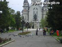 [P12] Tg. Mures - vedere din parc, oameni la plimbare prin parc » foto by biancuta
 - 
<span class="allrVoted glyphicon glyphicon-heart hidden" id="av68300"></span>
<a class="m-l-10 hidden" id="sv68300" onclick="voting_Foto_DelVot(,68300,4629)" role="button">șterge vot <span class="glyphicon glyphicon-remove"></span></a>
<a id="v968300" class=" c-red"  onclick="voting_Foto_SetVot(68300)" role="button"><span class="glyphicon glyphicon-heart-empty"></span> <b>LIKE</b> = Votează poza</a> <img class="hidden"  id="f68300W9" src="/imagini/loader.gif" border="0" /><span class="AjErrMes hidden" id="e68300ErM"></span>