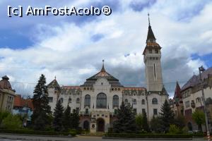 [P20] Palatul Culturii Târgu-Mureș » foto by AZE
 - 
<span class="allrVoted glyphicon glyphicon-heart hidden" id="av958715"></span>
<a class="m-l-10 hidden" id="sv958715" onclick="voting_Foto_DelVot(,958715,4629)" role="button">șterge vot <span class="glyphicon glyphicon-remove"></span></a>
<a id="v9958715" class=" c-red"  onclick="voting_Foto_SetVot(958715)" role="button"><span class="glyphicon glyphicon-heart-empty"></span> <b>LIKE</b> = Votează poza</a> <img class="hidden"  id="f958715W9" src="/imagini/loader.gif" border="0" /><span class="AjErrMes hidden" id="e958715ErM"></span>