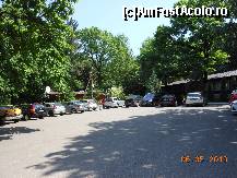 [P06] Pădurea Pustnicu - O parte a parcării de la restaurant.  » foto by iulianic
 - 
<span class="allrVoted glyphicon glyphicon-heart hidden" id="av416184"></span>
<a class="m-l-10 hidden" id="sv416184" onclick="voting_Foto_DelVot(,416184,4638)" role="button">șterge vot <span class="glyphicon glyphicon-remove"></span></a>
<a id="v9416184" class=" c-red"  onclick="voting_Foto_SetVot(416184)" role="button"><span class="glyphicon glyphicon-heart-empty"></span> <b>LIKE</b> = Votează poza</a> <img class="hidden"  id="f416184W9" src="/imagini/loader.gif" border="0" /><span class="AjErrMes hidden" id="e416184ErM"></span>