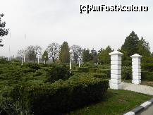 [P22] Parcul de pe malul lacului.  » foto by abancor
 - 
<span class="allrVoted glyphicon glyphicon-heart hidden" id="av423585"></span>
<a class="m-l-10 hidden" id="sv423585" onclick="voting_Foto_DelVot(,423585,4638)" role="button">șterge vot <span class="glyphicon glyphicon-remove"></span></a>
<a id="v9423585" class=" c-red"  onclick="voting_Foto_SetVot(423585)" role="button"><span class="glyphicon glyphicon-heart-empty"></span> <b>LIKE</b> = Votează poza</a> <img class="hidden"  id="f423585W9" src="/imagini/loader.gif" border="0" /><span class="AjErrMes hidden" id="e423585ErM"></span>