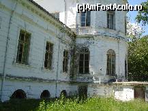 [P10] Palatul lui Alexandru Ghica - in aceasta parte  tencuiala este  mai  deteriorata un pic » foto by Diaura*
 - 
<span class="allrVoted glyphicon glyphicon-heart hidden" id="av77172"></span>
<a class="m-l-10 hidden" id="sv77172" onclick="voting_Foto_DelVot(,77172,4638)" role="button">șterge vot <span class="glyphicon glyphicon-remove"></span></a>
<a id="v977172" class=" c-red"  onclick="voting_Foto_SetVot(77172)" role="button"><span class="glyphicon glyphicon-heart-empty"></span> <b>LIKE</b> = Votează poza</a> <img class="hidden"  id="f77172W9" src="/imagini/loader.gif" border="0" /><span class="AjErrMes hidden" id="e77172ErM"></span>