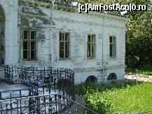 [P14] Palatul lui Alexandru Ghica - terasa pastreaza intact mozaicul cu care este pavata;  si balustrada este  cea originala. » foto by Diaura*
 - 
<span class="allrVoted glyphicon glyphicon-heart hidden" id="av77177"></span>
<a class="m-l-10 hidden" id="sv77177" onclick="voting_Foto_DelVot(,77177,4638)" role="button">șterge vot <span class="glyphicon glyphicon-remove"></span></a>
<a id="v977177" class=" c-red"  onclick="voting_Foto_SetVot(77177)" role="button"><span class="glyphicon glyphicon-heart-empty"></span> <b>LIKE</b> = Votează poza</a> <img class="hidden"  id="f77177W9" src="/imagini/loader.gif" border="0" /><span class="AjErrMes hidden" id="e77177ErM"></span>