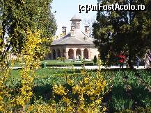 [P17] Bucătăria palatului Mogoşoaia, văzută dinspre sud » foto by Costi
 - 
<span class="allrVoted glyphicon glyphicon-heart hidden" id="av44401"></span>
<a class="m-l-10 hidden" id="sv44401" onclick="voting_Foto_DelVot(,44401,4638)" role="button">șterge vot <span class="glyphicon glyphicon-remove"></span></a>
<a id="v944401" class=" c-red"  onclick="voting_Foto_SetVot(44401)" role="button"><span class="glyphicon glyphicon-heart-empty"></span> <b>LIKE</b> = Votează poza</a> <img class="hidden"  id="f44401W9" src="/imagini/loader.gif" border="0" /><span class="AjErrMes hidden" id="e44401ErM"></span>
