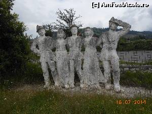 [P04] Podu Dâmboviţei - 'Nunta Zamfirei', fragment din amplul proiect realizat în 1989.  » foto by iulianic
 - 
<span class="allrVoted glyphicon glyphicon-heart hidden" id="av534859"></span>
<a class="m-l-10 hidden" id="sv534859" onclick="voting_Foto_DelVot(,534859,4656)" role="button">șterge vot <span class="glyphicon glyphicon-remove"></span></a>
<a id="v9534859" class=" c-red"  onclick="voting_Foto_SetVot(534859)" role="button"><span class="glyphicon glyphicon-heart-empty"></span> <b>LIKE</b> = Votează poza</a> <img class="hidden"  id="f534859W9" src="/imagini/loader.gif" border="0" /><span class="AjErrMes hidden" id="e534859ErM"></span>