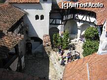 [P34] Castelul Bran » foto by elena_iasi
 - 
<span class="allrVoted glyphicon glyphicon-heart hidden" id="av278253"></span>
<a class="m-l-10 hidden" id="sv278253" onclick="voting_Foto_DelVot(,278253,4656)" role="button">șterge vot <span class="glyphicon glyphicon-remove"></span></a>
<a id="v9278253" class=" c-red"  onclick="voting_Foto_SetVot(278253)" role="button"><span class="glyphicon glyphicon-heart-empty"></span> <b>LIKE</b> = Votează poza</a> <img class="hidden"  id="f278253W9" src="/imagini/loader.gif" border="0" /><span class="AjErrMes hidden" id="e278253ErM"></span>