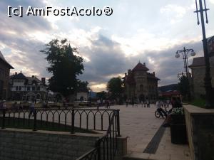 [P14] Piatra Neamt - centru » foto by vulpe mihaela
 - 
<span class="allrVoted glyphicon glyphicon-heart hidden" id="av864381"></span>
<a class="m-l-10 hidden" id="sv864381" onclick="voting_Foto_DelVot(,864381,4656)" role="button">șterge vot <span class="glyphicon glyphicon-remove"></span></a>
<a id="v9864381" class=" c-red"  onclick="voting_Foto_SetVot(864381)" role="button"><span class="glyphicon glyphicon-heart-empty"></span> <b>LIKE</b> = Votează poza</a> <img class="hidden"  id="f864381W9" src="/imagini/loader.gif" border="0" /><span class="AjErrMes hidden" id="e864381ErM"></span>