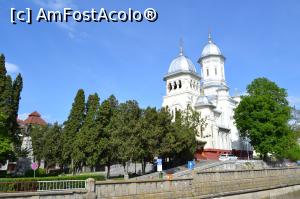 [P12] Catedrala ortodoxă din Turda » foto by AZE
 - 
<span class="allrVoted glyphicon glyphicon-heart hidden" id="av962800"></span>
<a class="m-l-10 hidden" id="sv962800" onclick="voting_Foto_DelVot(,962800,4656)" role="button">șterge vot <span class="glyphicon glyphicon-remove"></span></a>
<a id="v9962800" class=" c-red"  onclick="voting_Foto_SetVot(962800)" role="button"><span class="glyphicon glyphicon-heart-empty"></span> <b>LIKE</b> = Votează poza</a> <img class="hidden"  id="f962800W9" src="/imagini/loader.gif" border="0" /><span class="AjErrMes hidden" id="e962800ErM"></span>