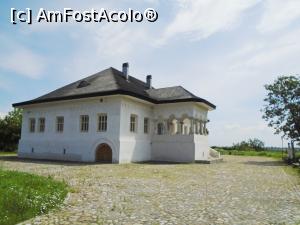 [P44] Conacul Pană Filipescu » foto by Carmen Ion
 - 
<span class="allrVoted glyphicon glyphicon-heart hidden" id="av1172665"></span>
<a class="m-l-10 hidden" id="sv1172665" onclick="voting_Foto_DelVot(,1172665,4656)" role="button">șterge vot <span class="glyphicon glyphicon-remove"></span></a>
<a id="v91172665" class=" c-red"  onclick="voting_Foto_SetVot(1172665)" role="button"><span class="glyphicon glyphicon-heart-empty"></span> <b>LIKE</b> = Votează poza</a> <img class="hidden"  id="f1172665W9" src="/imagini/loader.gif" border="0" /><span class="AjErrMes hidden" id="e1172665ErM"></span>