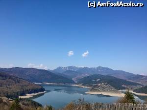 [P12] Lacul Bicaz - Neamt » foto by Lale
 - 
<span class="allrVoted glyphicon glyphicon-heart hidden" id="av658982"></span>
<a class="m-l-10 hidden" id="sv658982" onclick="voting_Foto_DelVot(,658982,4656)" role="button">șterge vot <span class="glyphicon glyphicon-remove"></span></a>
<a id="v9658982" class=" c-red"  onclick="voting_Foto_SetVot(658982)" role="button"><span class="glyphicon glyphicon-heart-empty"></span> <b>LIKE</b> = Votează poza</a> <img class="hidden"  id="f658982W9" src="/imagini/loader.gif" border="0" /><span class="AjErrMes hidden" id="e658982ErM"></span>