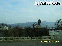 [P87] in Lancram am trecut pe langa statuia lui Lucian Blaga.Tot aici se afla si Casa Memoriala a marelui nostru poet. » foto by adryana
 - 
<span class="allrVoted glyphicon glyphicon-heart hidden" id="av286156"></span>
<a class="m-l-10 hidden" id="sv286156" onclick="voting_Foto_DelVot(,286156,4656)" role="button">șterge vot <span class="glyphicon glyphicon-remove"></span></a>
<a id="v9286156" class=" c-red"  onclick="voting_Foto_SetVot(286156)" role="button"><span class="glyphicon glyphicon-heart-empty"></span> <b>LIKE</b> = Votează poza</a> <img class="hidden"  id="f286156W9" src="/imagini/loader.gif" border="0" /><span class="AjErrMes hidden" id="e286156ErM"></span>