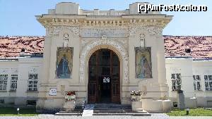 [P21] Sala Unirii - Cetatea Alba Iulia » foto by andromeda
 - 
<span class="allrVoted glyphicon glyphicon-heart hidden" id="av661207"></span>
<a class="m-l-10 hidden" id="sv661207" onclick="voting_Foto_DelVot(,661207,4656)" role="button">șterge vot <span class="glyphicon glyphicon-remove"></span></a>
<a id="v9661207" class=" c-red"  onclick="voting_Foto_SetVot(661207)" role="button"><span class="glyphicon glyphicon-heart-empty"></span> <b>LIKE</b> = Votează poza</a> <img class="hidden"  id="f661207W9" src="/imagini/loader.gif" border="0" /><span class="AjErrMes hidden" id="e661207ErM"></span>