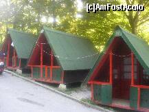 [P21] Casute de camping langa piscina termala de la Caciulata » foto by dorgo
 - 
<span class="allrVoted glyphicon glyphicon-heart hidden" id="av281527"></span>
<a class="m-l-10 hidden" id="sv281527" onclick="voting_Foto_DelVot(,281527,4656)" role="button">șterge vot <span class="glyphicon glyphicon-remove"></span></a>
<a id="v9281527" class=" c-red"  onclick="voting_Foto_SetVot(281527)" role="button"><span class="glyphicon glyphicon-heart-empty"></span> <b>LIKE</b> = Votează poza</a> <img class="hidden"  id="f281527W9" src="/imagini/loader.gif" border="0" /><span class="AjErrMes hidden" id="e281527ErM"></span>