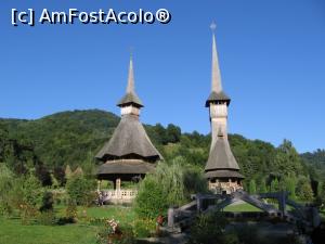 [P09] În curtea Mănăstirii Bârsana.  » foto by tata123 🔱
 - 
<span class="allrVoted glyphicon glyphicon-heart hidden" id="av716021"></span>
<a class="m-l-10 hidden" id="sv716021" onclick="voting_Foto_DelVot(,716021,4656)" role="button">șterge vot <span class="glyphicon glyphicon-remove"></span></a>
<a id="v9716021" class=" c-red"  onclick="voting_Foto_SetVot(716021)" role="button"><span class="glyphicon glyphicon-heart-empty"></span> <b>LIKE</b> = Votează poza</a> <img class="hidden"  id="f716021W9" src="/imagini/loader.gif" border="0" /><span class="AjErrMes hidden" id="e716021ErM"></span>