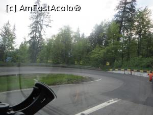 [P13] Serpentinele către Timișul de Sus.  » foto by tata123 🔱
 - 
<span class="allrVoted glyphicon glyphicon-heart hidden" id="av744229"></span>
<a class="m-l-10 hidden" id="sv744229" onclick="voting_Foto_DelVot(,744229,4656)" role="button">șterge vot <span class="glyphicon glyphicon-remove"></span></a>
<a id="v9744229" class=" c-red"  onclick="voting_Foto_SetVot(744229)" role="button"><span class="glyphicon glyphicon-heart-empty"></span> <b>LIKE</b> = Votează poza</a> <img class="hidden"  id="f744229W9" src="/imagini/loader.gif" border="0" /><span class="AjErrMes hidden" id="e744229ErM"></span>
