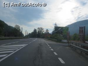 [P15] Panou indicator și punct de acces către Canionul 7 Scări - Timișul de Jos.  » foto by tata123 🔱
 - 
<span class="allrVoted glyphicon glyphicon-heart hidden" id="av744231"></span>
<a class="m-l-10 hidden" id="sv744231" onclick="voting_Foto_DelVot(,744231,4656)" role="button">șterge vot <span class="glyphicon glyphicon-remove"></span></a>
<a id="v9744231" class=" c-red"  onclick="voting_Foto_SetVot(744231)" role="button"><span class="glyphicon glyphicon-heart-empty"></span> <b>LIKE</b> = Votează poza</a> <img class="hidden"  id="f744231W9" src="/imagini/loader.gif" border="0" /><span class="AjErrMes hidden" id="e744231ErM"></span>
