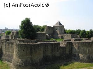[P18] Cetatea Sucevei (înainte de restaurare).  » foto by tata123 🔱
 - 
<span class="allrVoted glyphicon glyphicon-heart hidden" id="av1036958"></span>
<a class="m-l-10 hidden" id="sv1036958" onclick="voting_Foto_DelVot(,1036958,4656)" role="button">șterge vot <span class="glyphicon glyphicon-remove"></span></a>
<a id="v91036958" class=" c-red"  onclick="voting_Foto_SetVot(1036958)" role="button"><span class="glyphicon glyphicon-heart-empty"></span> <b>LIKE</b> = Votează poza</a> <img class="hidden"  id="f1036958W9" src="/imagini/loader.gif" border="0" /><span class="AjErrMes hidden" id="e1036958ErM"></span>