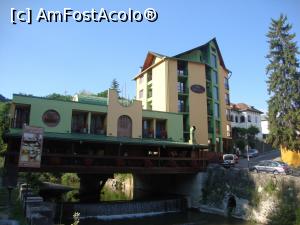 [P04] Hotelul Stogu (din apropierea Parcului Central) este parţial construit pe o platformă deasupra râului Olăneşti. » foto by Floryn81
 - 
<span class="allrVoted glyphicon glyphicon-heart hidden" id="av877738"></span>
<a class="m-l-10 hidden" id="sv877738" onclick="voting_Foto_DelVot(,877738,4666)" role="button">șterge vot <span class="glyphicon glyphicon-remove"></span></a>
<a id="v9877738" class=" c-red"  onclick="voting_Foto_SetVot(877738)" role="button"><span class="glyphicon glyphicon-heart-empty"></span> <b>LIKE</b> = Votează poza</a> <img class="hidden"  id="f877738W9" src="/imagini/loader.gif" border="0" /><span class="AjErrMes hidden" id="e877738ErM"></span>