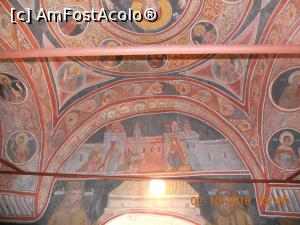 [P23] pictura interior biserica » foto by zlatna
 - 
<span class="allrVoted glyphicon glyphicon-heart hidden" id="av797183"></span>
<a class="m-l-10 hidden" id="sv797183" onclick="voting_Foto_DelVot(,797183,4666)" role="button">șterge vot <span class="glyphicon glyphicon-remove"></span></a>
<a id="v9797183" class=" c-red"  onclick="voting_Foto_SetVot(797183)" role="button"><span class="glyphicon glyphicon-heart-empty"></span> <b>LIKE</b> = Votează poza</a> <img class="hidden"  id="f797183W9" src="/imagini/loader.gif" border="0" /><span class="AjErrMes hidden" id="e797183ErM"></span>