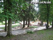 [P01] Parcul 'de distractii' » foto by zapacitu
 - 
<span class="allrVoted glyphicon glyphicon-heart hidden" id="av206298"></span>
<a class="m-l-10 hidden" id="sv206298" onclick="voting_Foto_DelVot(,206298,4666)" role="button">șterge vot <span class="glyphicon glyphicon-remove"></span></a>
<a id="v9206298" class=" c-red"  onclick="voting_Foto_SetVot(206298)" role="button"><span class="glyphicon glyphicon-heart-empty"></span> <b>LIKE</b> = Votează poza</a> <img class="hidden"  id="f206298W9" src="/imagini/loader.gif" border="0" /><span class="AjErrMes hidden" id="e206298ErM"></span>