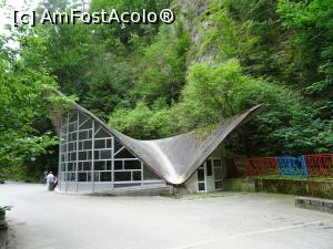 [P01] Izvorul 24 - simbol al stațiunii Băile Olănești.  » foto by tata123 🔱
 - 
<span class="allrVoted glyphicon glyphicon-heart hidden" id="av983460"></span>
<a class="m-l-10 hidden" id="sv983460" onclick="voting_Foto_DelVot(,983460,4666)" role="button">șterge vot <span class="glyphicon glyphicon-remove"></span></a>
<a id="v9983460" class=" c-red"  onclick="voting_Foto_SetVot(983460)" role="button"><span class="glyphicon glyphicon-heart-empty"></span> <b>LIKE</b> = Votează poza</a> <img class="hidden"  id="f983460W9" src="/imagini/loader.gif" border="0" /><span class="AjErrMes hidden" id="e983460ErM"></span>