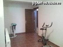 [P19] unele din aparatele din sala de fitnes a pensiunii Steaua Ariesului » foto by kmy
 - 
<span class="allrVoted glyphicon glyphicon-heart hidden" id="av115101"></span>
<a class="m-l-10 hidden" id="sv115101" onclick="voting_Foto_DelVot(,115101,4675)" role="button">șterge vot <span class="glyphicon glyphicon-remove"></span></a>
<a id="v9115101" class=" c-red"  onclick="voting_Foto_SetVot(115101)" role="button"><span class="glyphicon glyphicon-heart-empty"></span> <b>LIKE</b> = Votează poza</a> <img class="hidden"  id="f115101W9" src="/imagini/loader.gif" border="0" /><span class="AjErrMes hidden" id="e115101ErM"></span>
