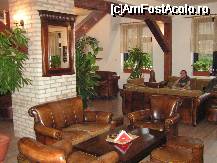 [P12] Hanul La Contele Dracula Suncuius - lobby bar » foto by presario
 - 
<span class="allrVoted glyphicon glyphicon-heart hidden" id="av43710"></span>
<a class="m-l-10 hidden" id="sv43710" onclick="voting_Foto_DelVot(,43710,4677)" role="button">șterge vot <span class="glyphicon glyphicon-remove"></span></a>
<a id="v943710" class=" c-red"  onclick="voting_Foto_SetVot(43710)" role="button"><span class="glyphicon glyphicon-heart-empty"></span> <b>LIKE</b> = Votează poza</a> <img class="hidden"  id="f43710W9" src="/imagini/loader.gif" border="0" /><span class="AjErrMes hidden" id="e43710ErM"></span>